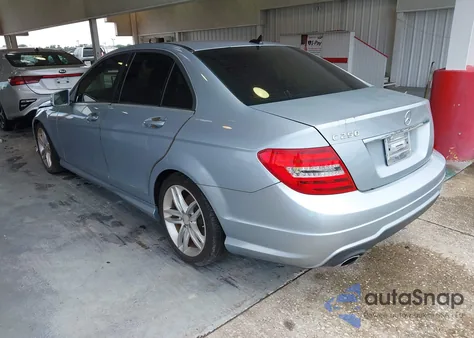 2013 Mercedes-Benz C 250 Luxury/Sport from USA, damaged, VIN WDDGF4HB0DR276406